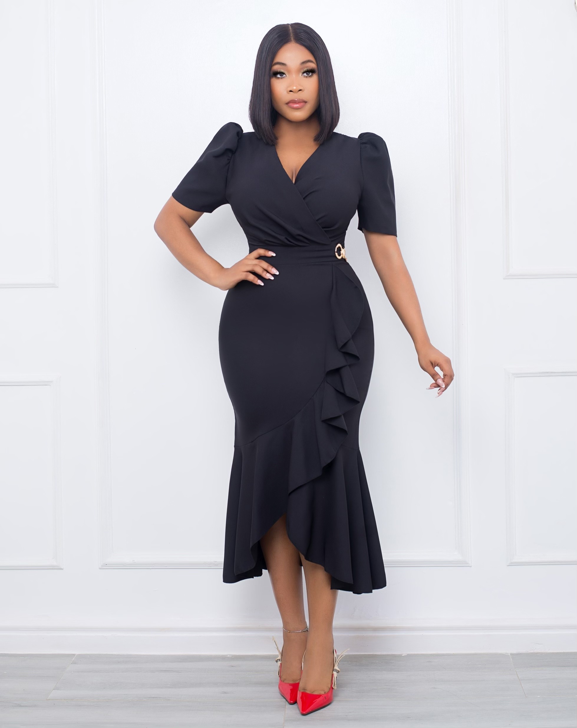BLACK FISH TAIL DRESS WITH SIDE FRILLS | Andrias World