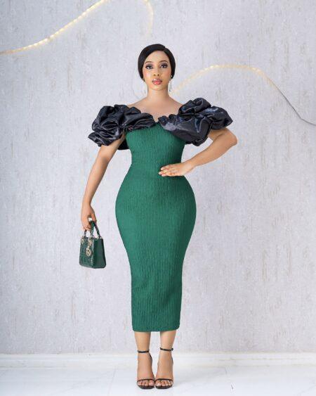 GREEN AND BLACK RUFFLE DRESS