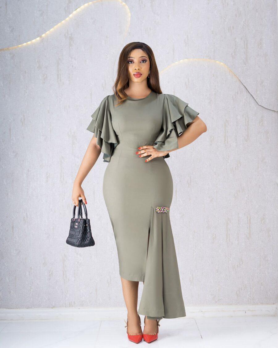 GREEN RUFFLED SLEEVES FISHTAIL DRESS