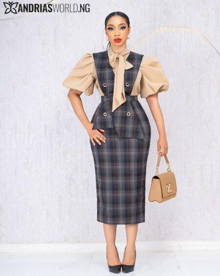 CHECK PINAFORE WITH INNER SHIRT SET