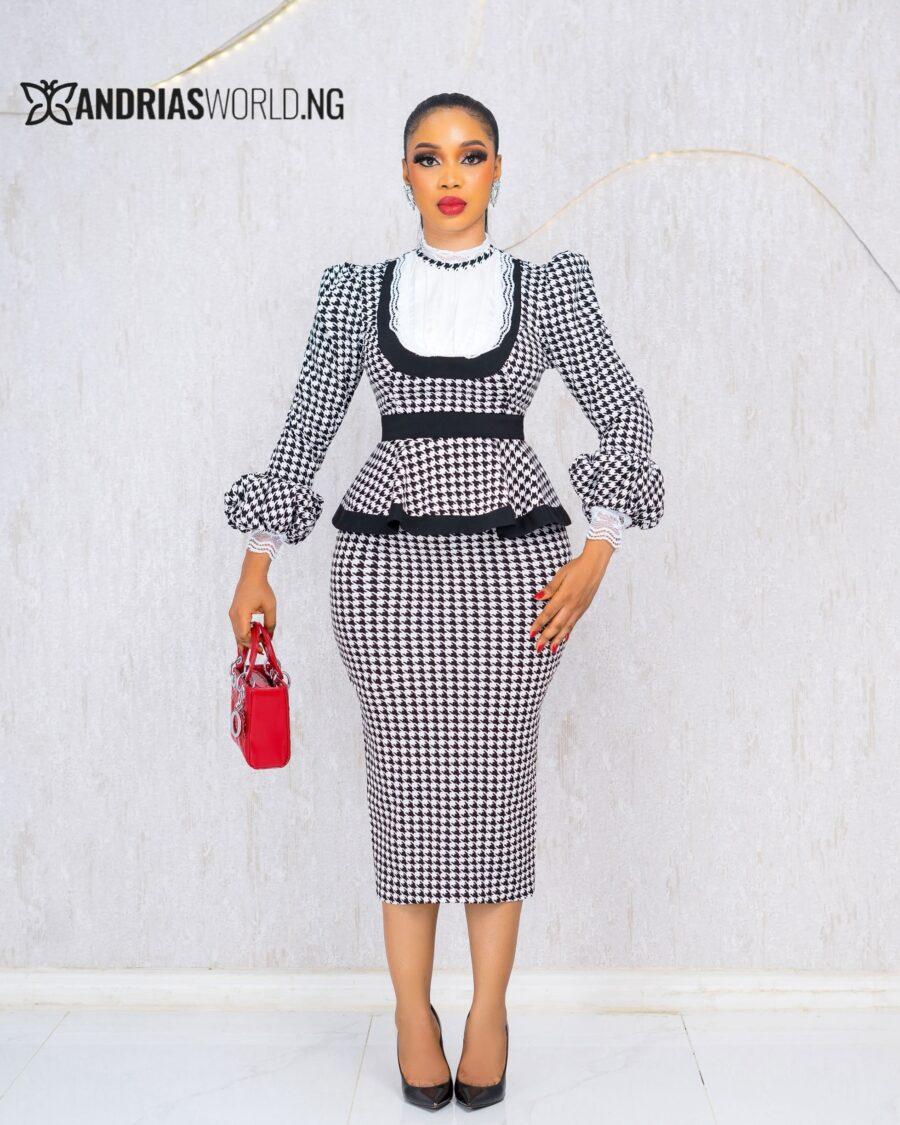 BLACK AND WHITE HOUNDSTOOTH DRESS