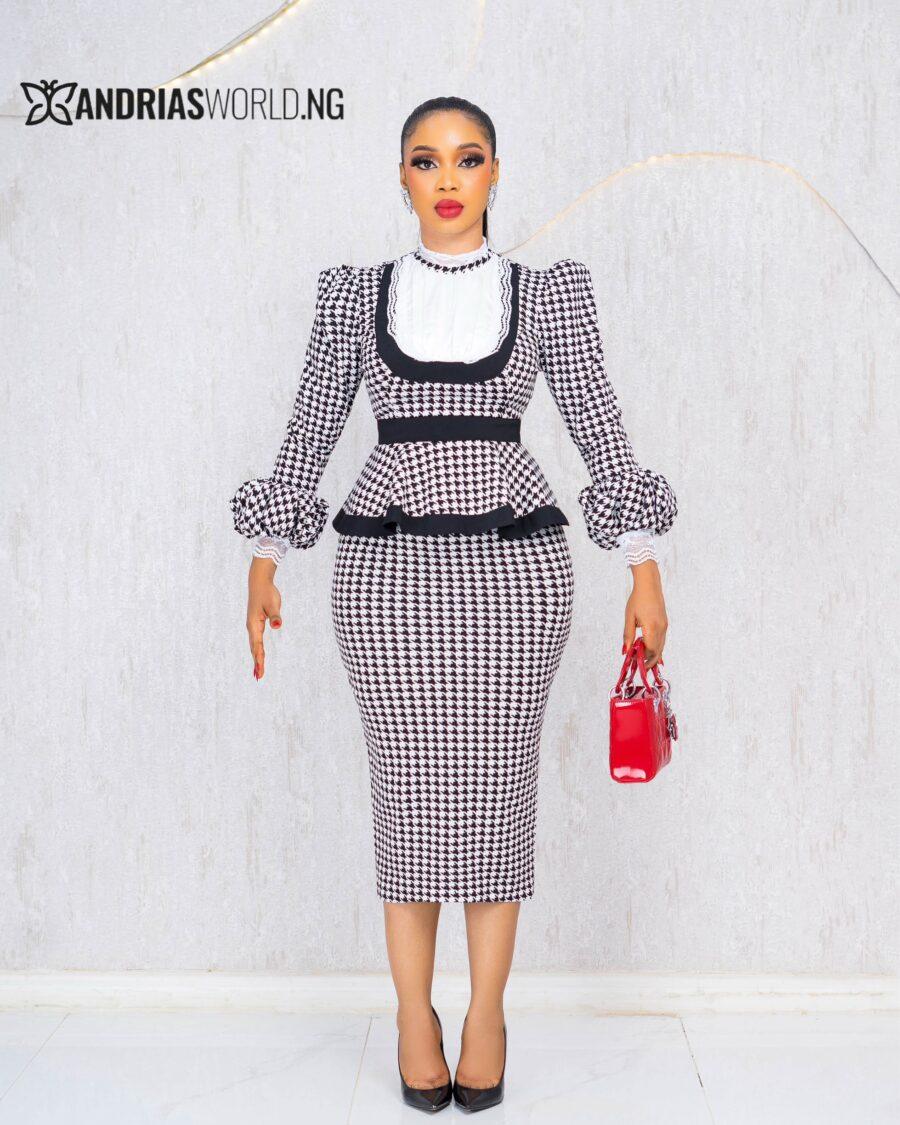 BLACK AND WHITE HOUNDSTOOTH DRESS