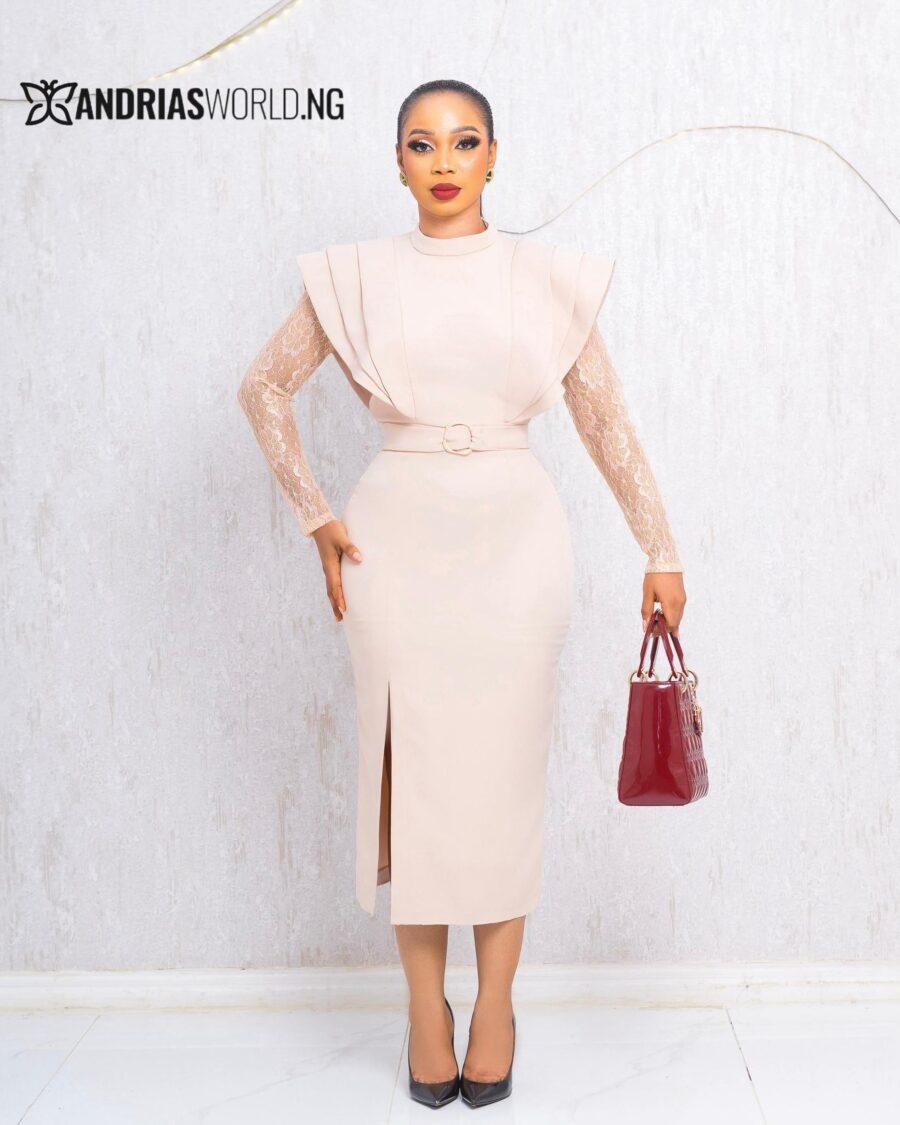 NUDE MIDI DRESS WITH LACE SLEEVES
