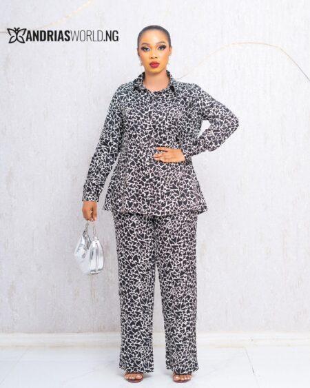 BLACK AND WHITE PATTERN TROUSER SET