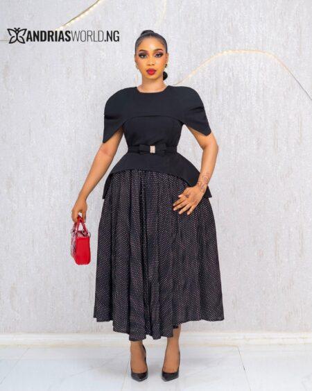 BLACK CRINKLE POLKADOT PRINT DRESS