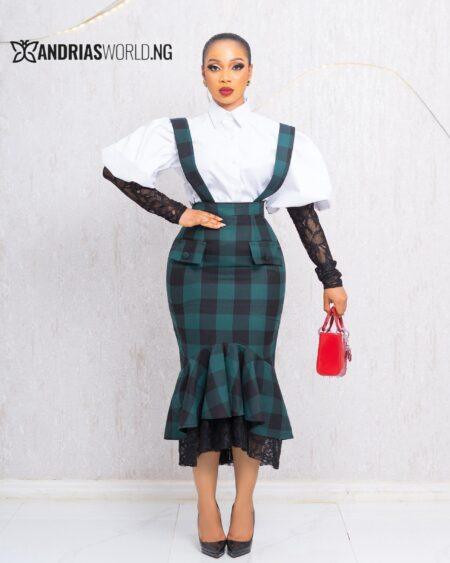 GREEN CHECK PINAFORE DRESS WITH WHITE PUFFY SHIRT