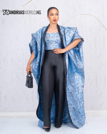BLUE AND BLACK 3-PIECE DAMASK SET