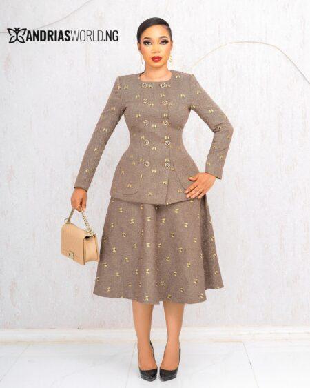 BROWN PATTERN TWEED SKIRT SUIT