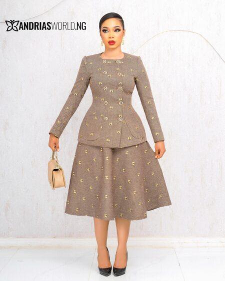 BROWN PATTERN TWEED SKIRT SUIT