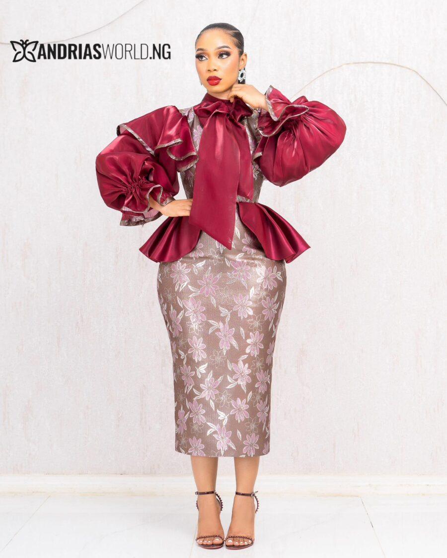 WINE FLORAL DAMASK DRESS WITH ORGANDÍ SLEEVES