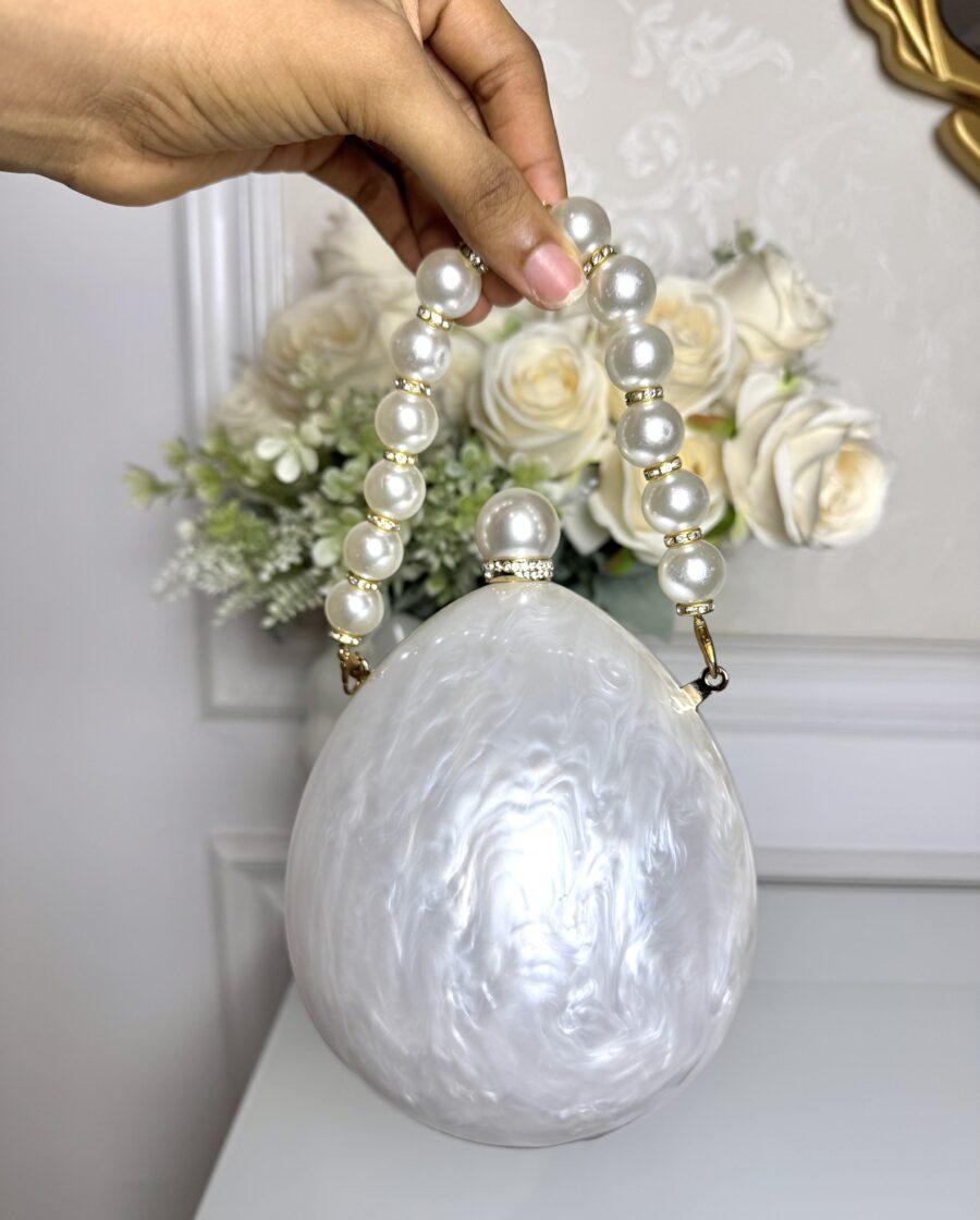 WHITE PEARL PURSE