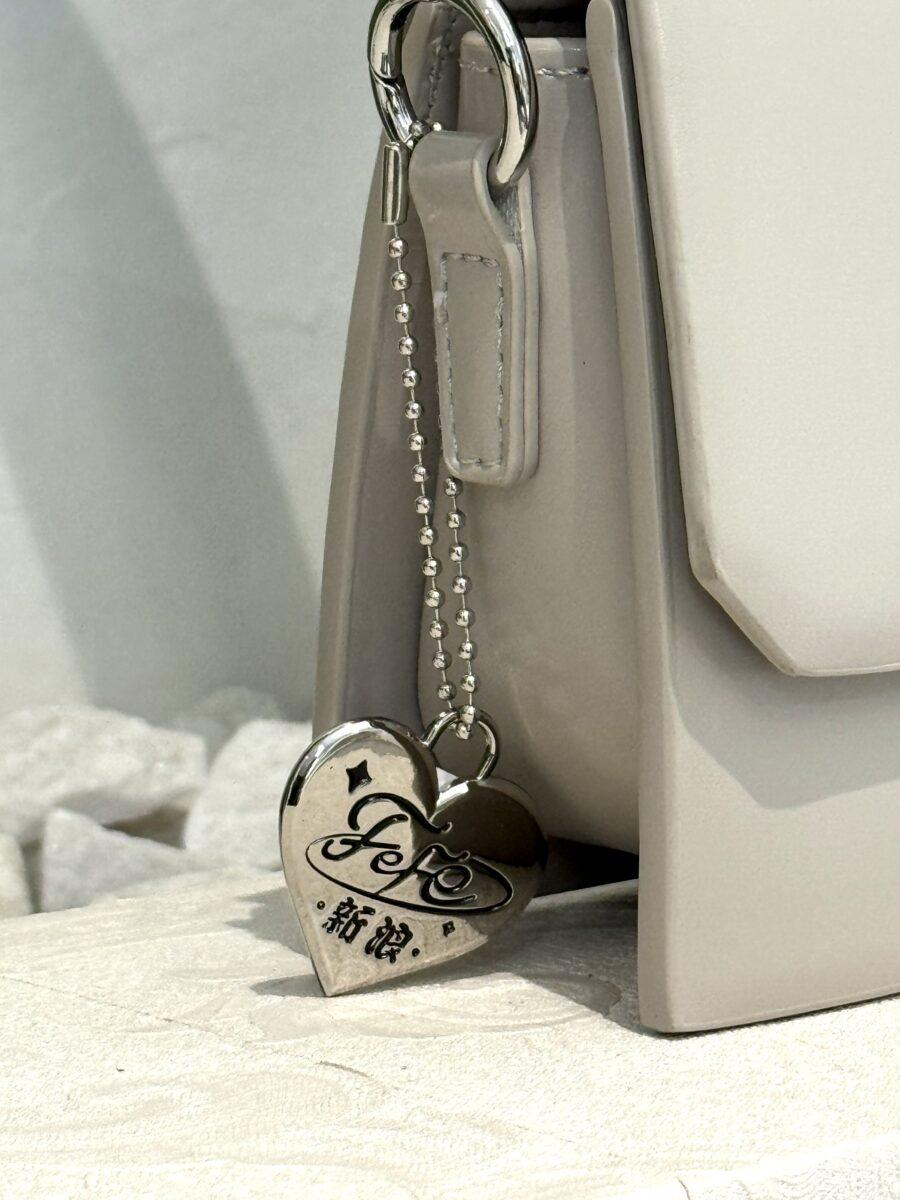 GREY HAND BAG WITH DETACHABLE STRAP