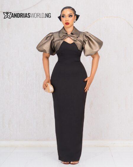 BLACK MAXI DRESS WITH DETACHABLE DAMASK SLEEVES