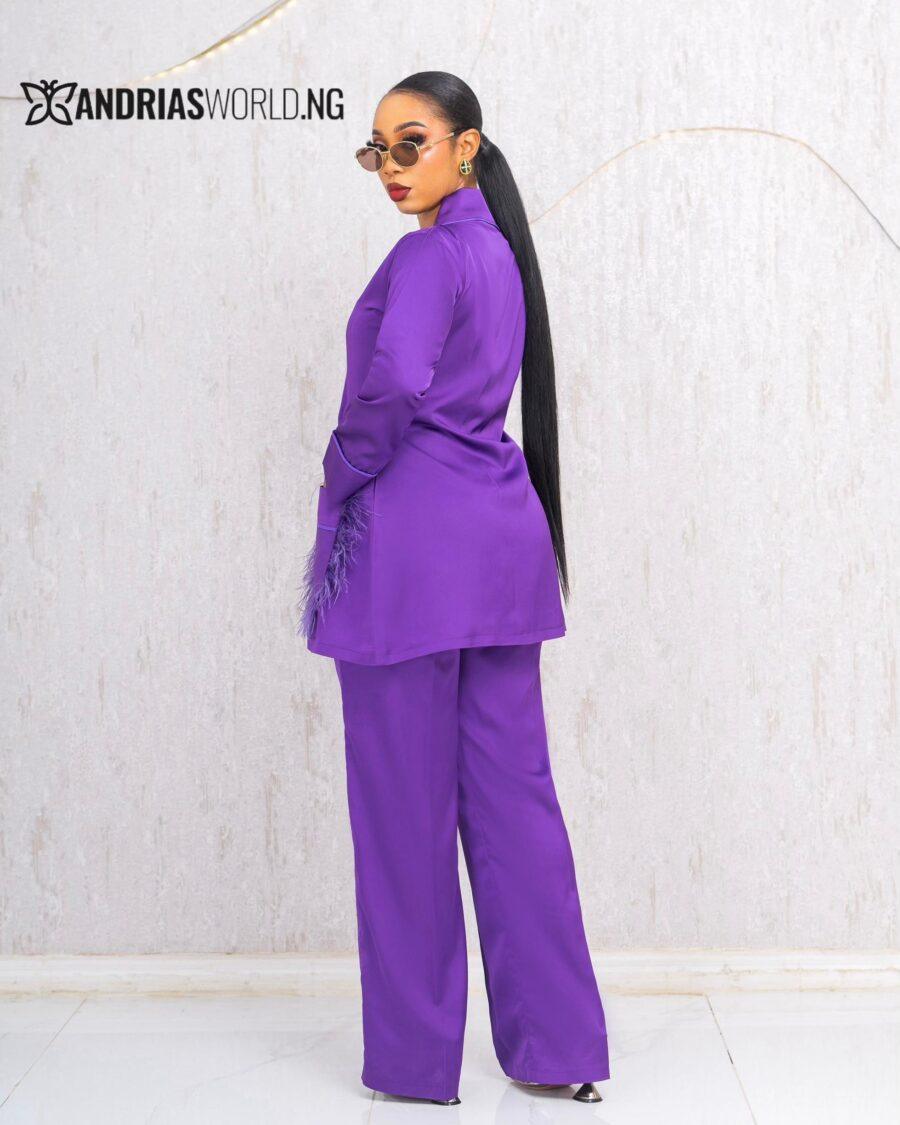 PURPLE TROUSER SET WITH FEATHERS