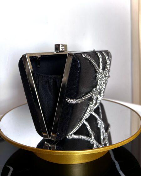 BLACK CLUTCH