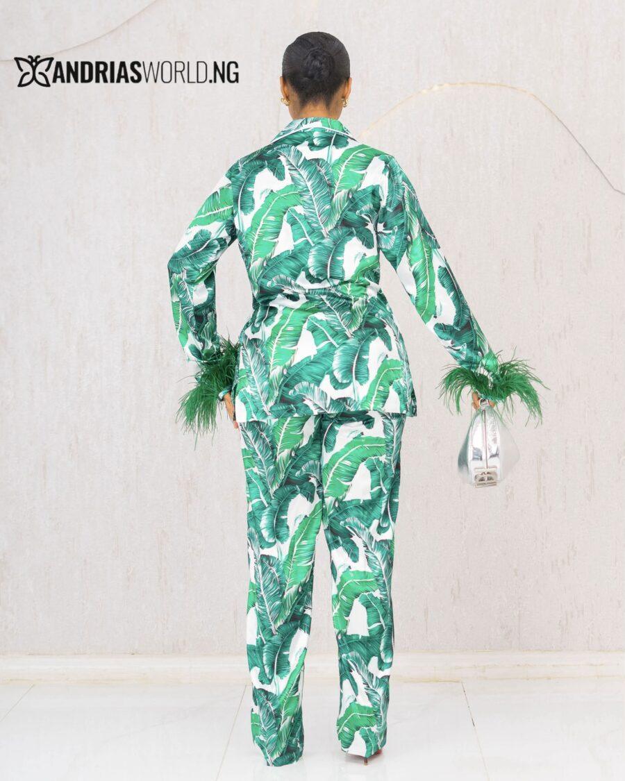 GREEN TROUSER SET WITH FEATHERS
