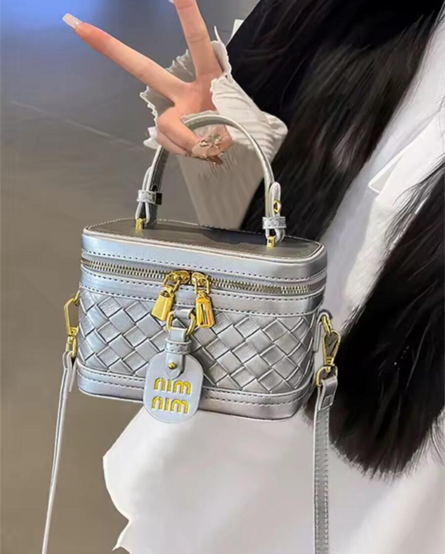 SILVER WOOVEN LEATHER PURSE