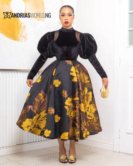 BLACK AND YELLOW DAMASK SKATER DRESS WITH VELVET