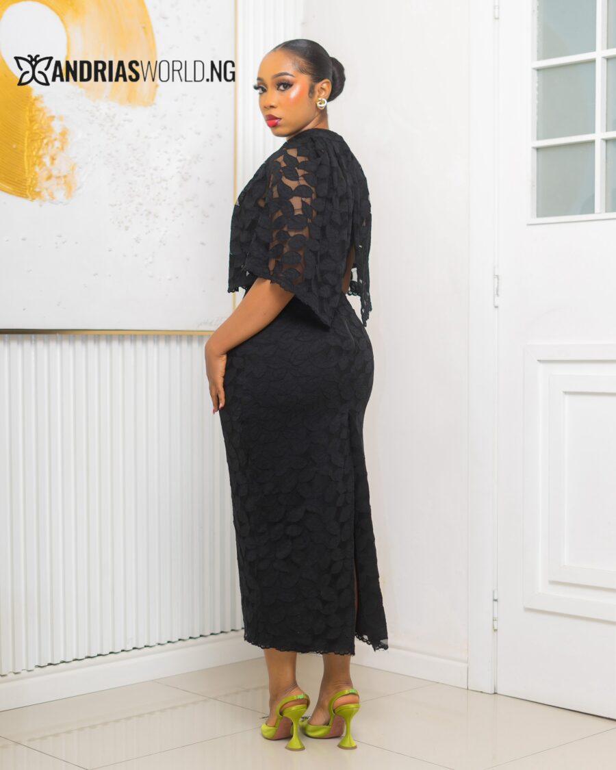 BLACK LACE DRESS WITH DETACHABLE CAPE