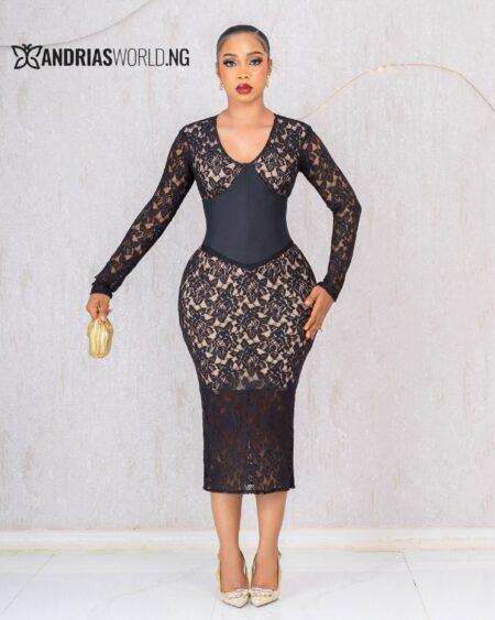 BLACK LACE DRESS WITH CORSET