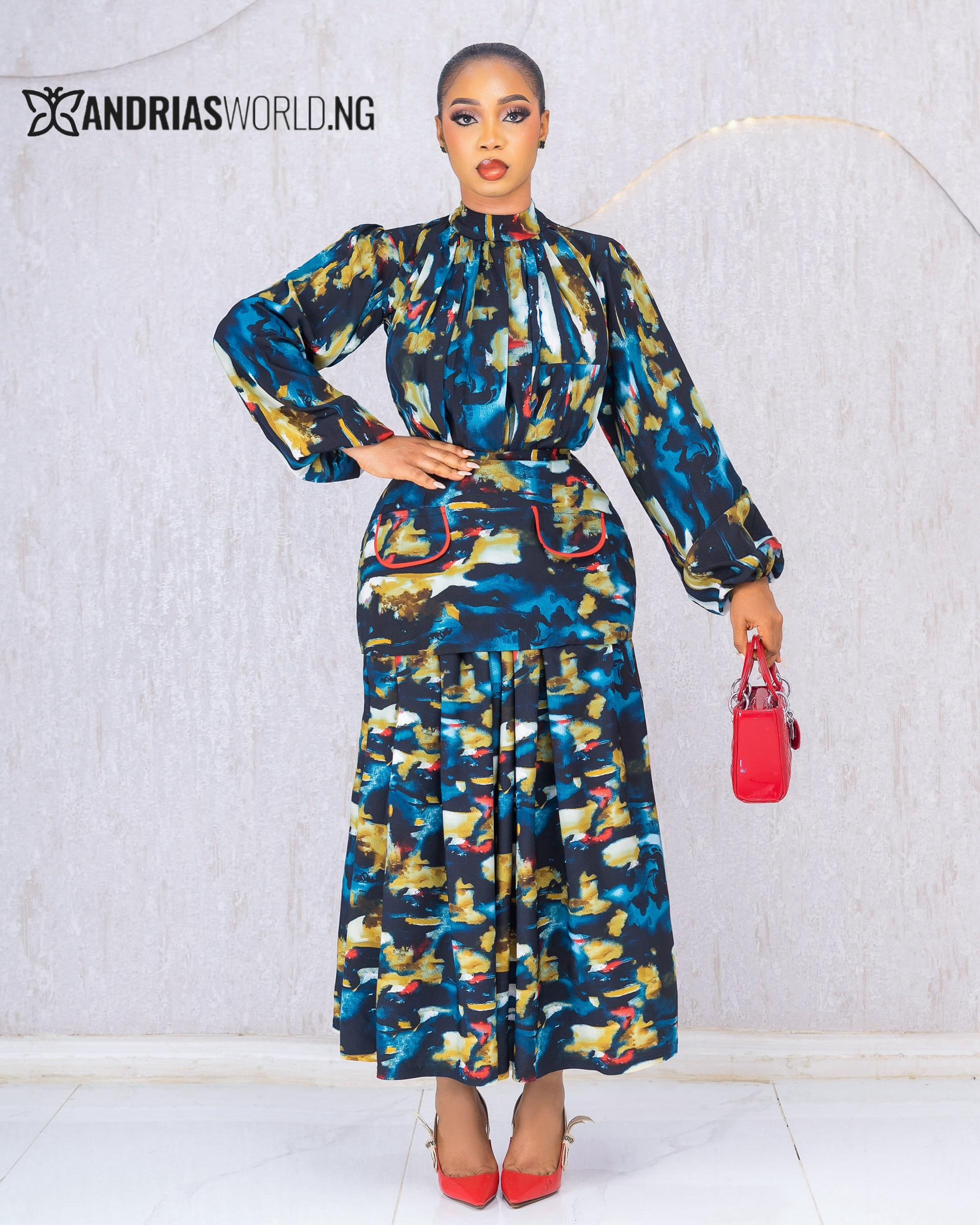 MULTICOLORED TWO PIECE SKIRT SET MULTICOLORED TWO PIECE SKIRT SET