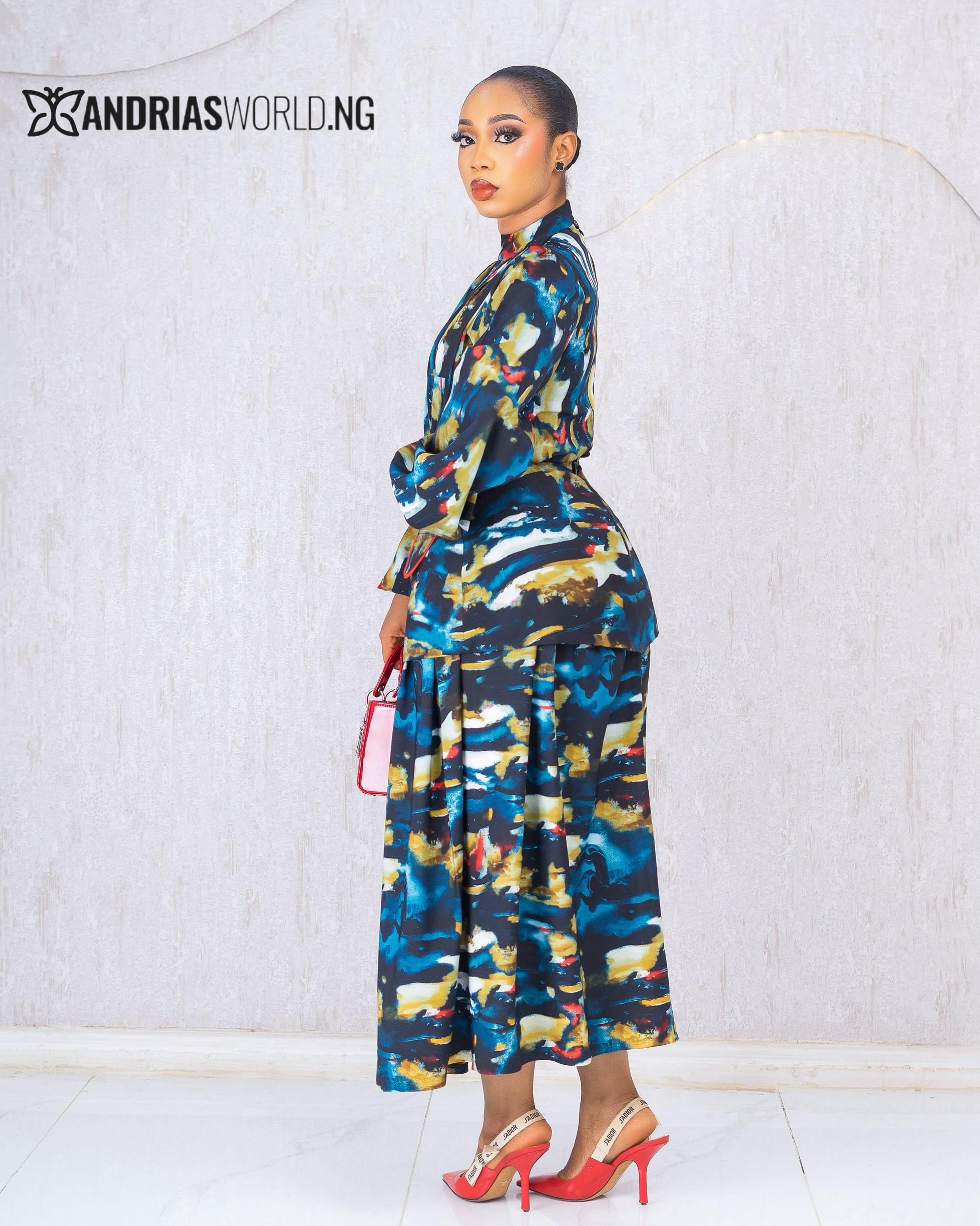 MULTICOLORED TWO PIECE SKIRT SET MULTICOLORED TWO PIECE SKIRT SET