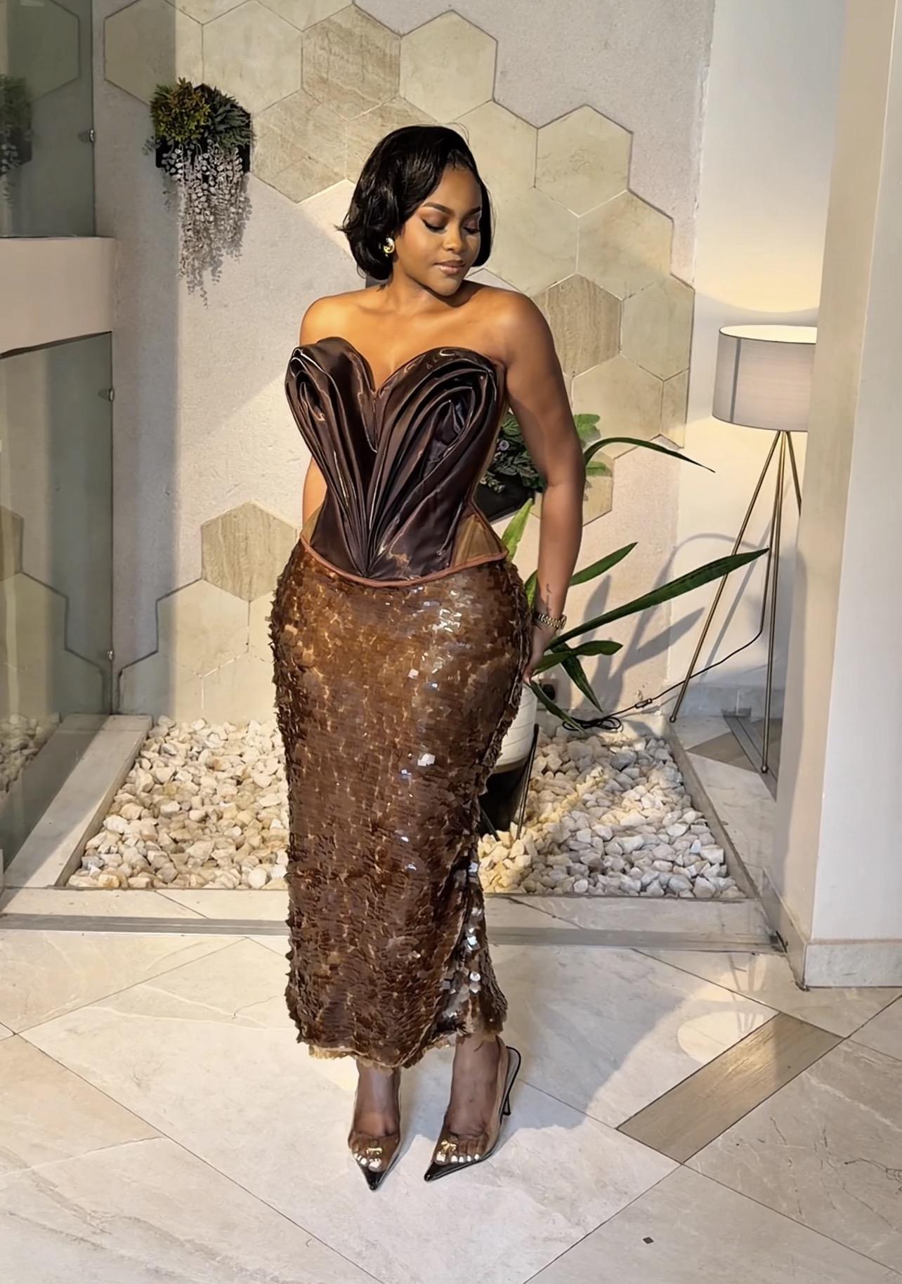 BROWN CORSET TOP WITH SEQUIN SKIRT BROWN CORSET TOP WITH SEQUIN SKIRT