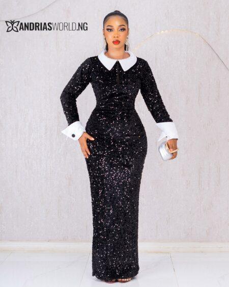 BLACK SEQUIN DRESS WITH WHITE COLLAR